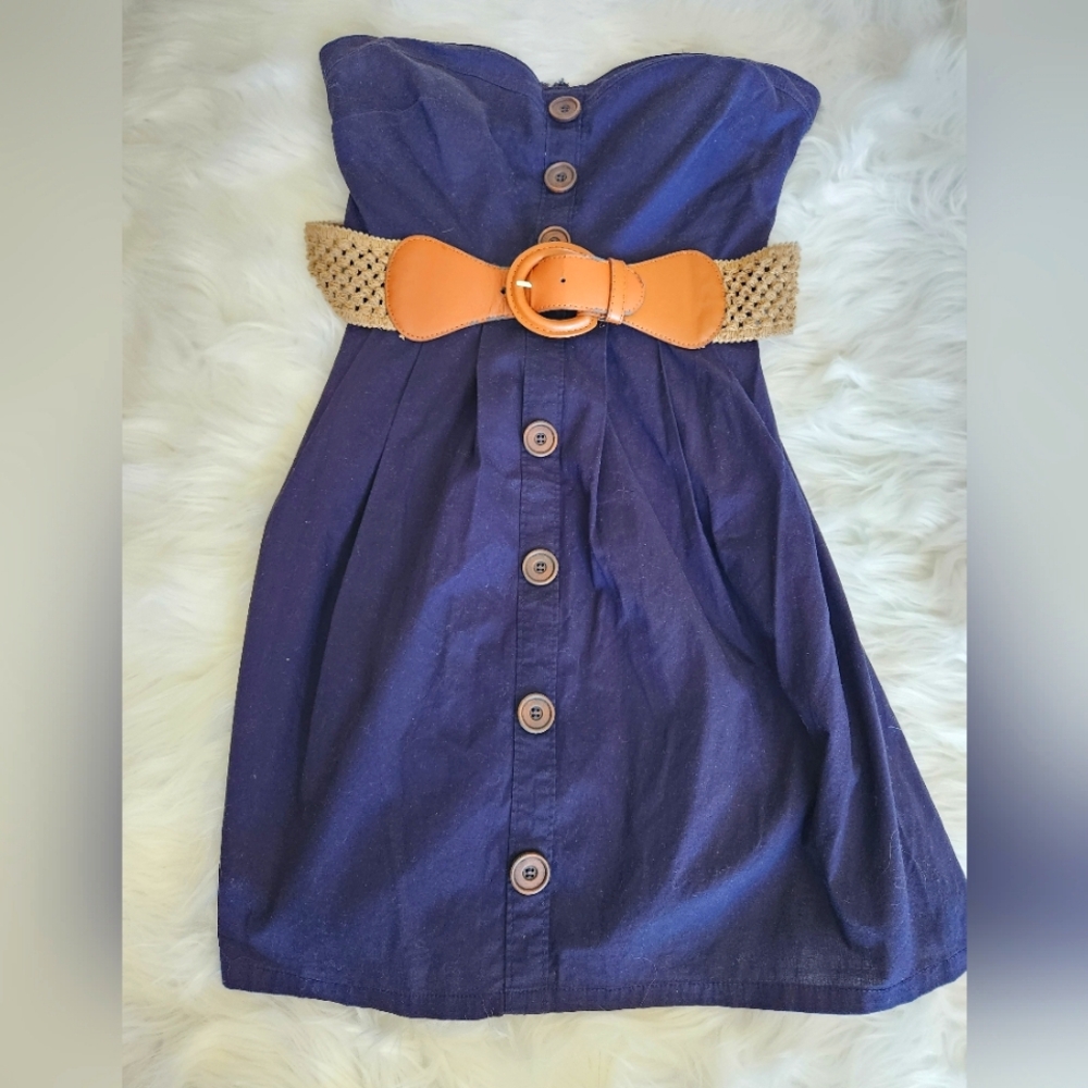 City Triangles size 5 strapless dress